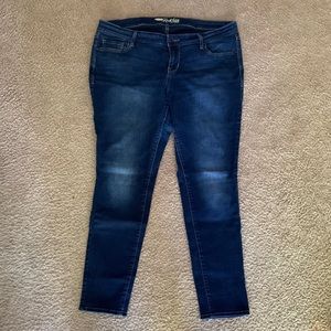 Old Navy Rockstar Skinny Jeans